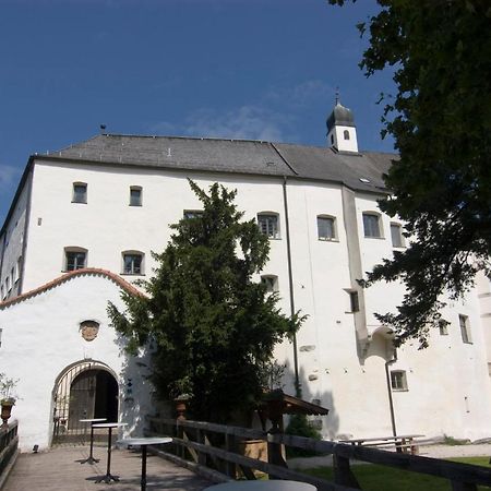 Hotel Schloss Amerang 外观 照片