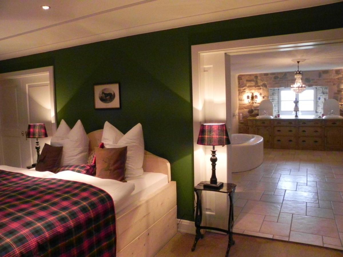 Hotel Schloss Amerang 外观 照片