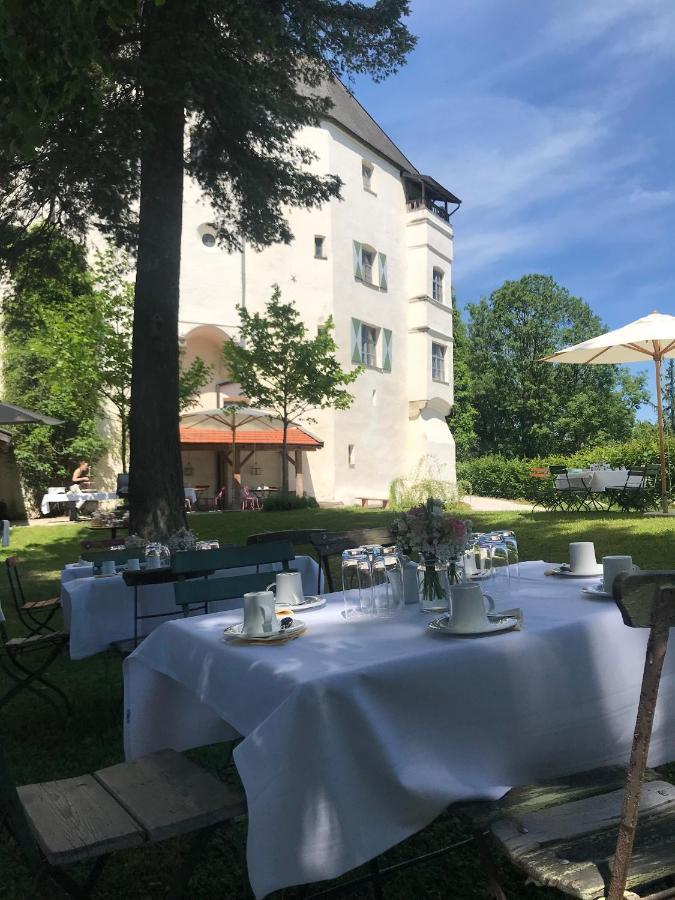 Hotel Schloss Amerang 外观 照片