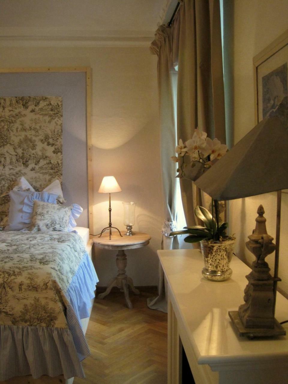 Hotel Schloss Amerang 外观 照片